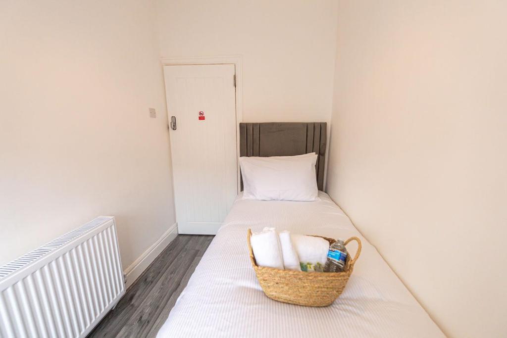 Room In Anfield Liverpool Luaran gambar